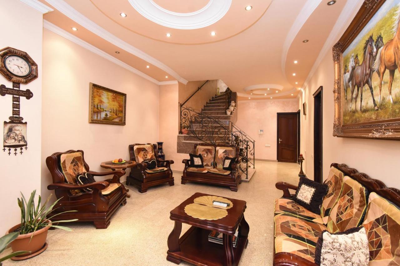 Guest House Ереван Екстериор снимка